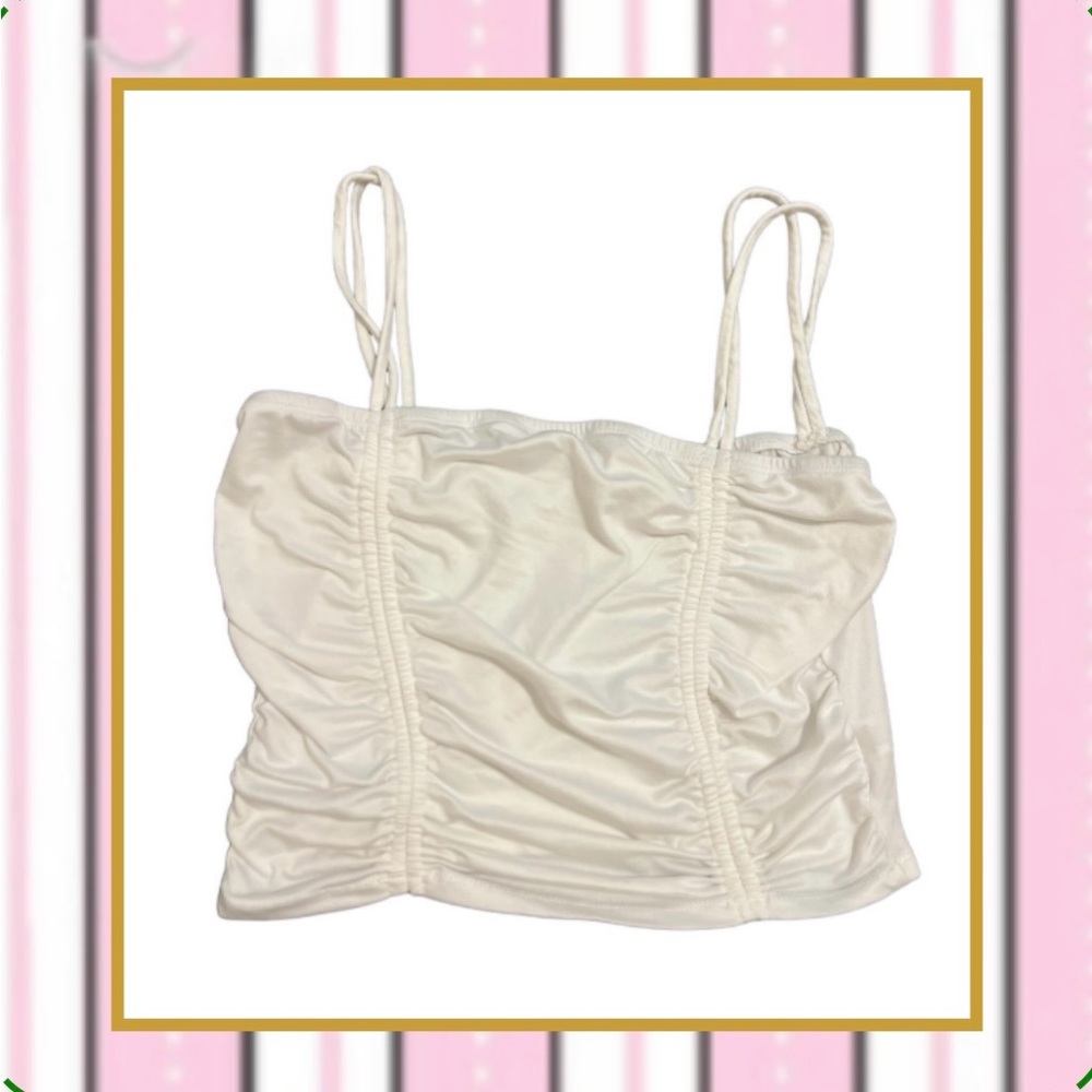 White crop top - Heart & Hips